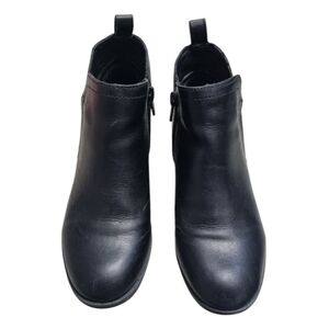 Sun + Stone- Black Boots- SIZE 5
